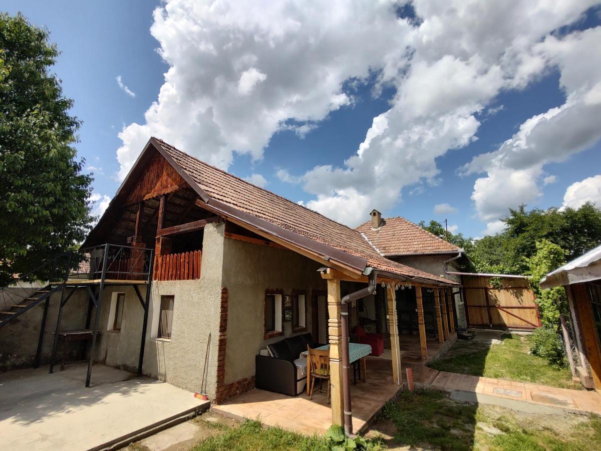 La Tataia Zahei Hotell Dragus Exteriör bild