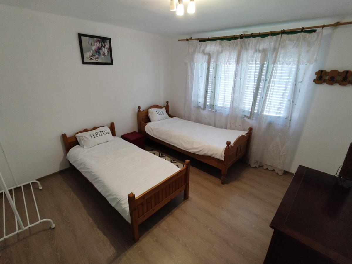 La Tataia Zahei Hotell Dragus Exteriör bild
