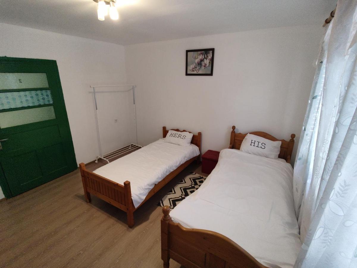 La Tataia Zahei Hotell Dragus Exteriör bild